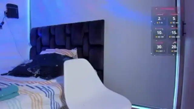 austinoficial online show from February 25, 2026, 9:36 pm