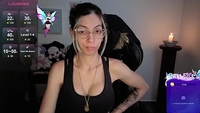 Princezzlove3 online show from April 26, 2026, 3:31 pm