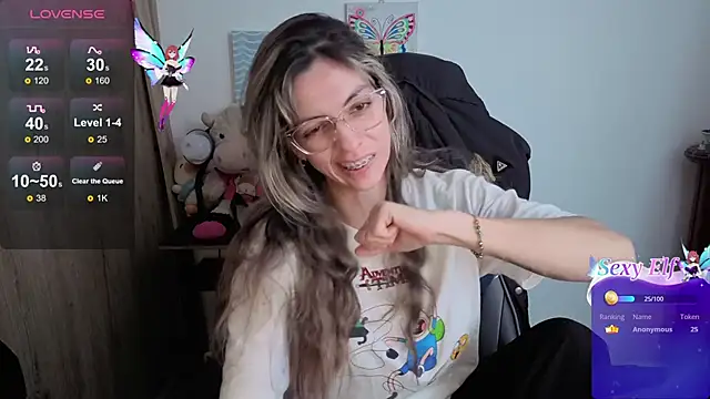 Princezzlove3 online show from June 3, 2026, 2:07 pm