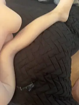 im18teengirl online show from February 17, 2025, 6:31 am