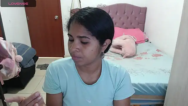 july-feria online show from October 10, 2025, 4:30 pm