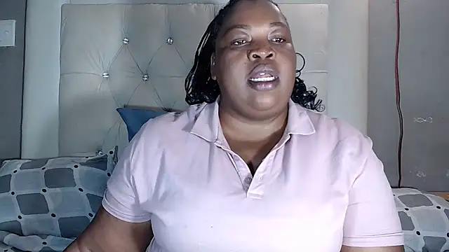 omalicha98 online show from May 19, 2026, 4:52 am