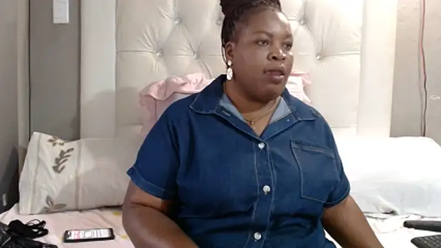 omalicha98 online show from February 28, 2026, 6:13 am