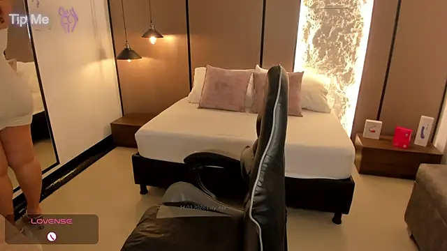 Snapshot of lilly_ass_ chatting on March 14, 2026, 12:55 pm lilly ass online show from March 14, 2026, 12:55 pm