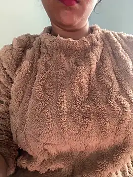 Trisha Malkoti online show from January 14, 2025, 5:08 am