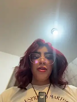 MartinaSooler online show from July 3, 2026, 3:13 am