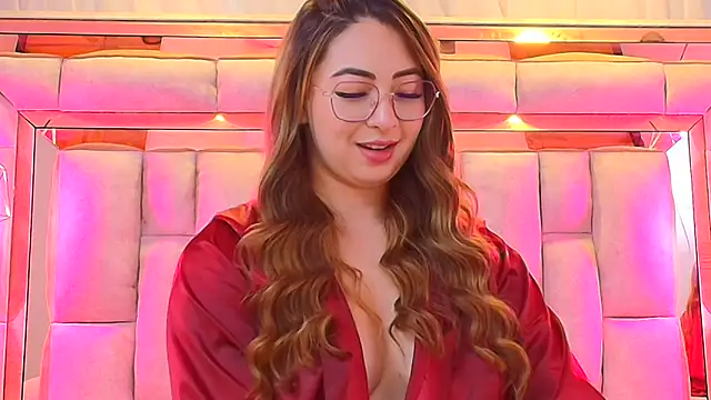 Katalina Evans online show from March 2, 2025, 6:35 pm