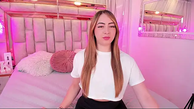 Snapshot of Katalina_Evans chatting on November 22, 2025, 10:47 am Katalina Evans online show from November 22, 2025, 10:47 am