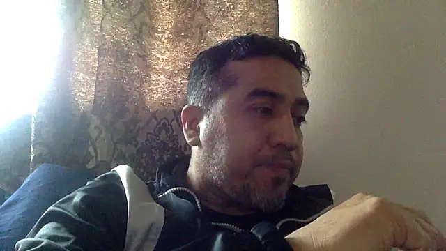 Snapshot of smoothwick chatting on March 15, 2025, 6:10 pm smoothwick online show from March 15, 2025, 6:10 pm