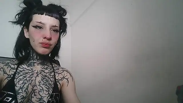 bad doll bb online show from September 13, 2025, 6:41 pm