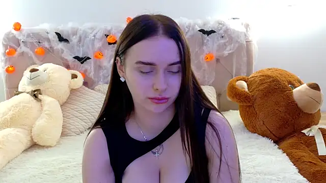 Snapshot of Lilliana_Moon chatting on November 5, 2025, 7:44 am Lilliana Moon online show from November 5, 2025, 7:44 am