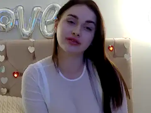 Snapshot of Lilliana_Moon chatting on February 14, 2025, 4:09 pm Lilliana Moon online show from February 14, 2025, 4:09 pm