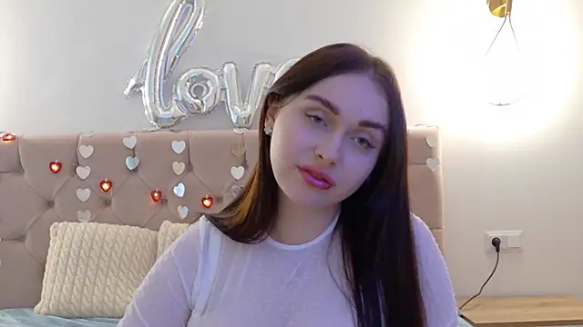 Snapshot of Lilliana_Moon chatting on February 21, 2025, 12:27 pm Lilliana Moon online show from February 21, 2025, 12:27 pm