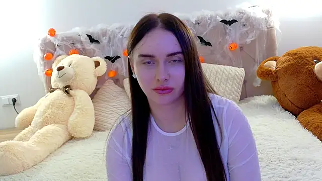 Snapshot of Lilliana_Moon chatting on November 7, 2025, 10:20 am Lilliana Moon online show from November 7, 2025, 10:20 am