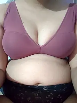 Snapshot of nikkibenza chatting on April 9, 2026, 6:36 pm nikkibenza online show from April 9, 2026, 6:36 pm