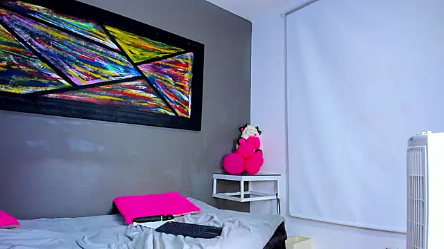 Charlotte curvy  online show from March 1, 2026, 2:55 am