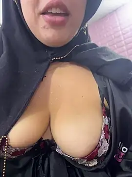 Snapshot of zahra_Jalid chatting on June 30, 2026, 9:48 pm zahra Jalid online show from June 30, 2026, 9:48 pm
