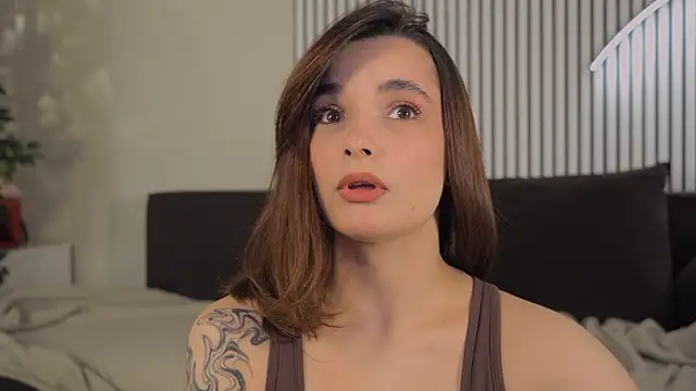 Snapshot of Bella_Alita chatting on March 25, 2026, 8:19 pm Bella Alita online show from March 25, 2026, 8:19 pm