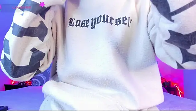 Ethan Boyy online show from April 28, 2026, 6:01 pm