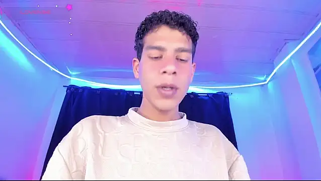 Ethan Boyy online show from May 4, 2026, 8:11 pm