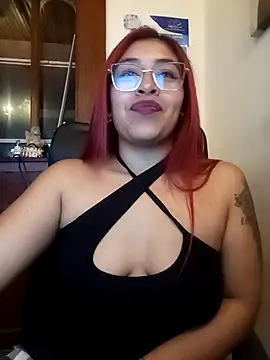 Snapshot of AnonymousGirl chatting on October 6, 2025, 11:49 pm AnonymousGirl online show from October 6, 2025, 11:49 pm