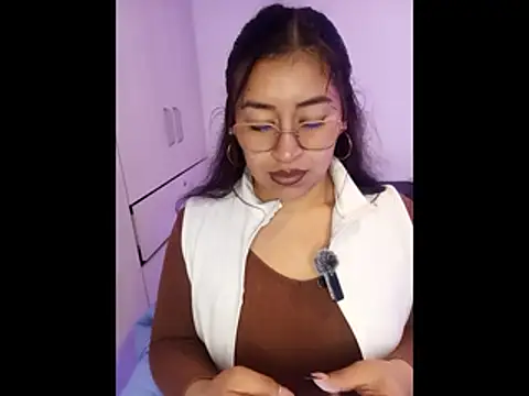 AnonymousGirl online show from July 24, 2026, 3:08 pm