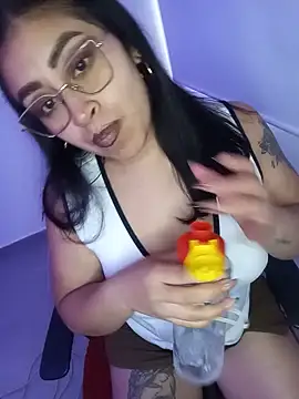 AnonymousGirl online show from July 1, 2026, 9:48 pm