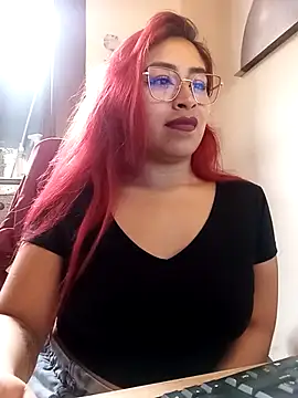 Snapshot of AnonymousGirl chatting on November 3, 2025, 7:06 pm AnonymousGirl online show from November 3, 2025, 7:06 pm