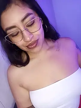 AnonymousGirl online show from July 6, 2026, 12:34 pm