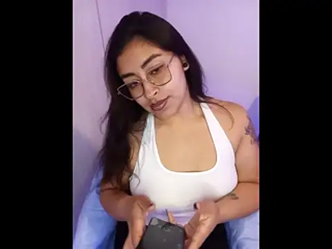 AnonymousGirl online show from July 23, 2026, 8:38 pm
