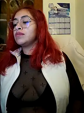 Snapshot of AnonymousGirl chatting on December 3, 2025, 11:25 pm AnonymousGirl online show from December 3, 2025, 11:25 pm