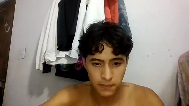 Sm1thXx online show from February 14, 2025, 3:33 am