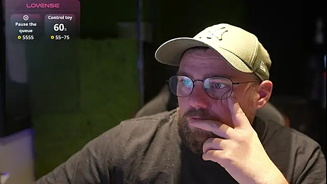 justinitt online show from October 7, 2025, 9:21 am