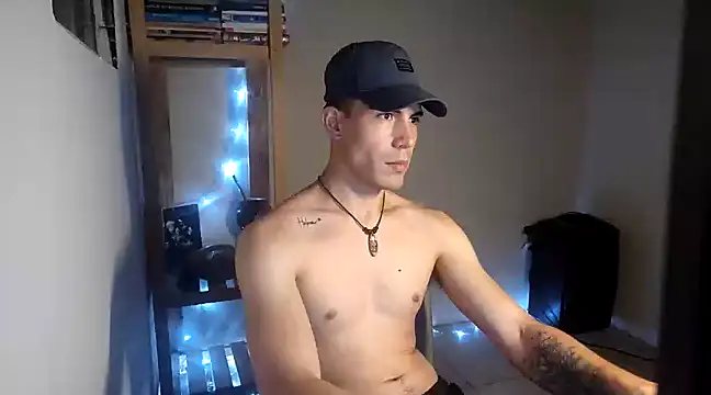 Luis esqq online show from January 14, 2025, 8:41 am