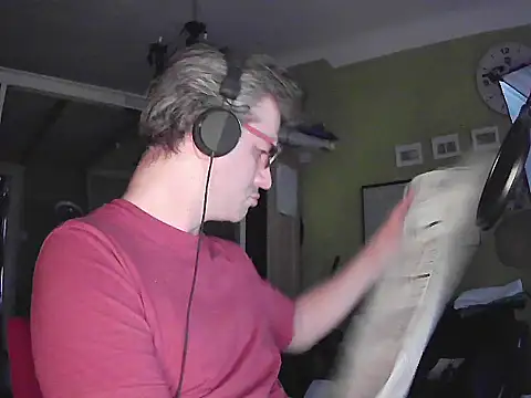 Snapshot of stary-w-kalesonach chatting on September 10, 2025, 4:22 am stary-w-kalesonach online show from September 10, 2025, 4:22 am