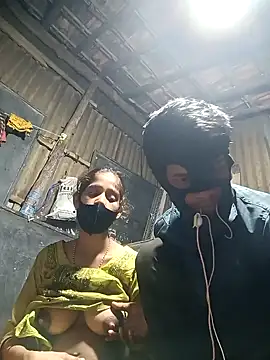 Snapshot of Anjalixxxx chatting on February 16, 2025, 7:16 pm Anjalixxxx online show from February 16, 2025, 7:16 pm