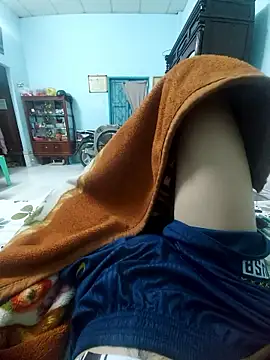 KisSsu online show from January 8, 2026, 1:28 pm