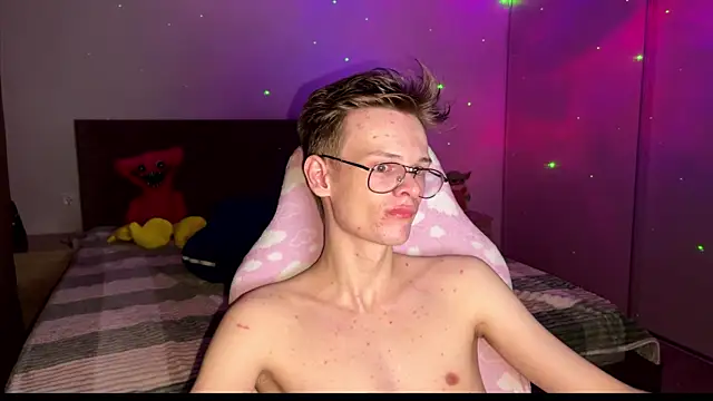 Snapshot of Wild_boar1 chatting on March 22, 2025, 11:31 pm Wild boar1 online show from March 22, 2025, 11:31 pm