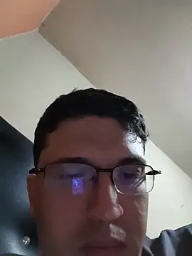 Deibyguzman online show from March 12, 2026, 7:12 am