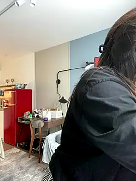 Snapshot of Kiss_My_Body chatting on October 10, 2025, 11:11 am Kiss My Body online show from October 10, 2025, 11:11 am