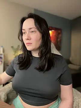 Snapshot of Kiss_My_Body chatting on February 11, 2026, 4:51 pm Kiss My Body online show from February 11, 2026, 4:51 pm