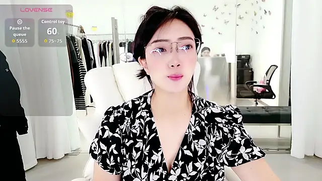 Snapshot of miaomiao-777 chatting on October 20, 2025, 2:24 am miaomiao-777 online show from October 20, 2025, 2:24 am