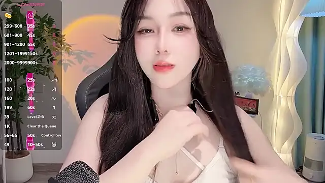 Snapshot of Alano-01 chatting on June 8, 2026, 8:15 am Alano-01 online show from June 8, 2026, 8:15 am