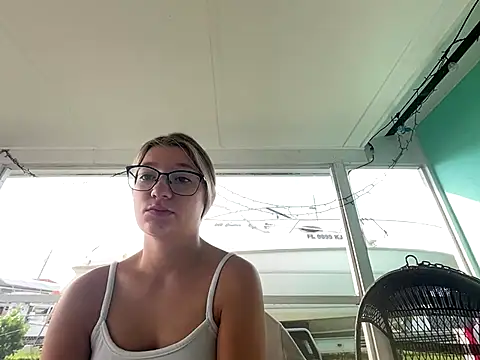 Hatgirl69 online show from September 22, 2025, 12:55 pm