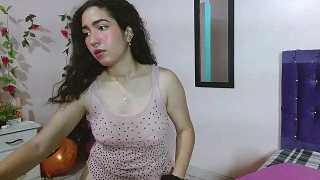 Snapshot of Atlanta_Beautiful chatting on November 7, 2025, 6:01 pm Atlanta Beautiful online show from November 7, 2025, 6:01 pm