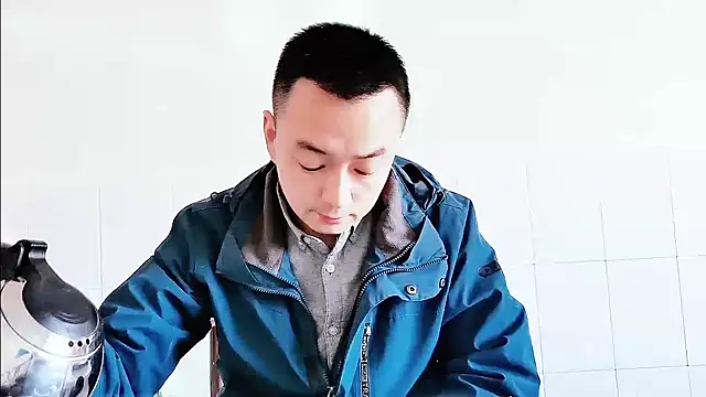 Snapshot of swg176 chatting on October 22, 2025, 7:30 am swg176 online show from October 22, 2025, 7:30 am