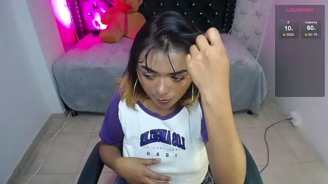 madelein m online show from February 25, 2025, 12:27 pm