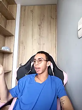 EthaanCox online show from February 27, 2026, 7:57 pm