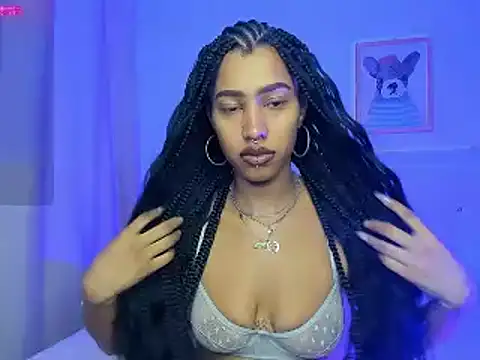 Snapshot of Missangeldust16 chatting on February 19, 2025, 12:33 pm Missangeldust16 online show from February 19, 2025, 12:33 pm