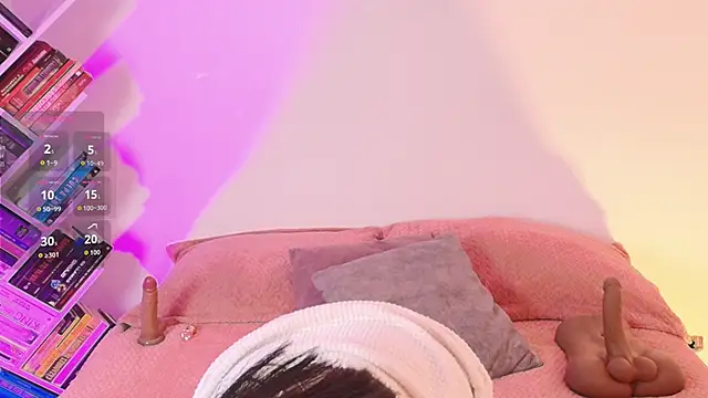 Snapshot of AndySaenzz chatting on February 6, 2026, 11:34 pm AndySaenzz online show from February 6, 2026, 11:34 pm